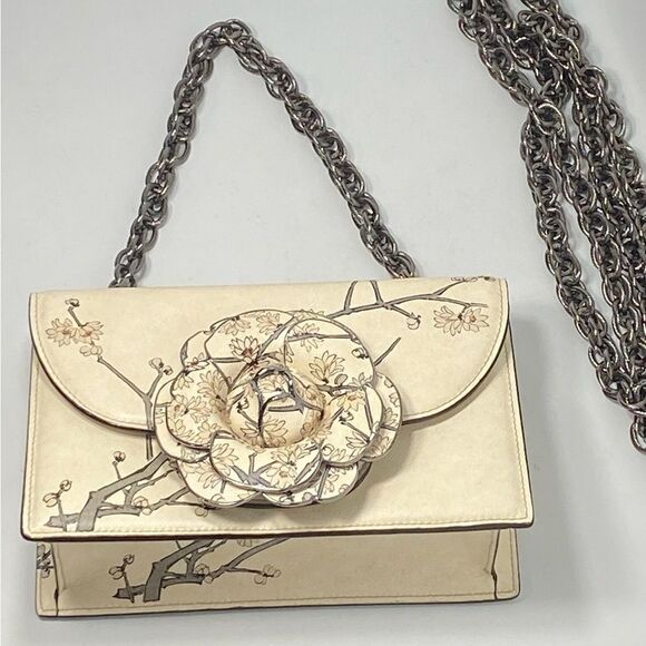 Oscar de la Renta Tro Printed Saffiano Leather Crossbody Bag - Picture 3 of 16